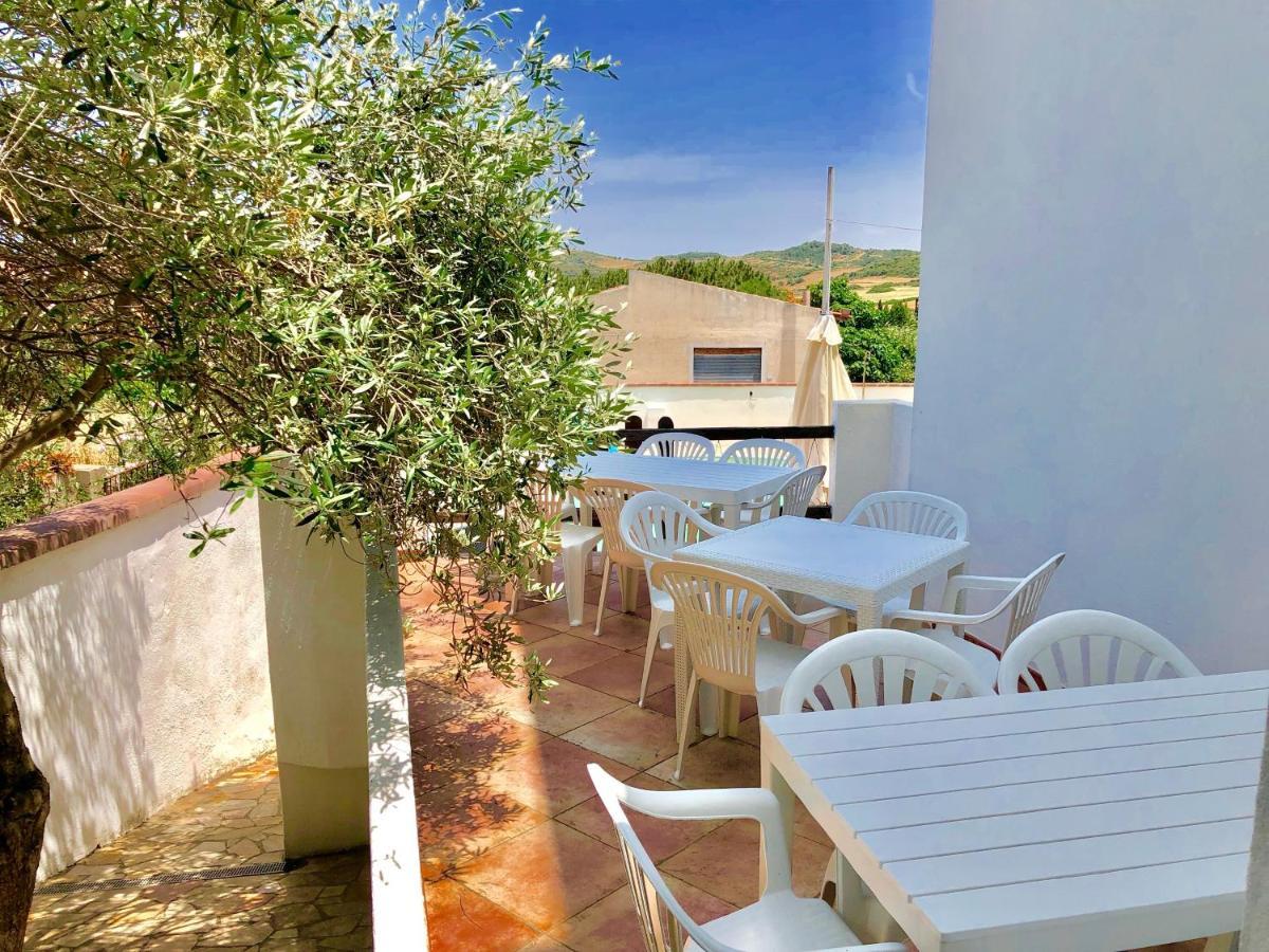 Apartment Luisa Tergu Εξωτερικό φωτογραφία