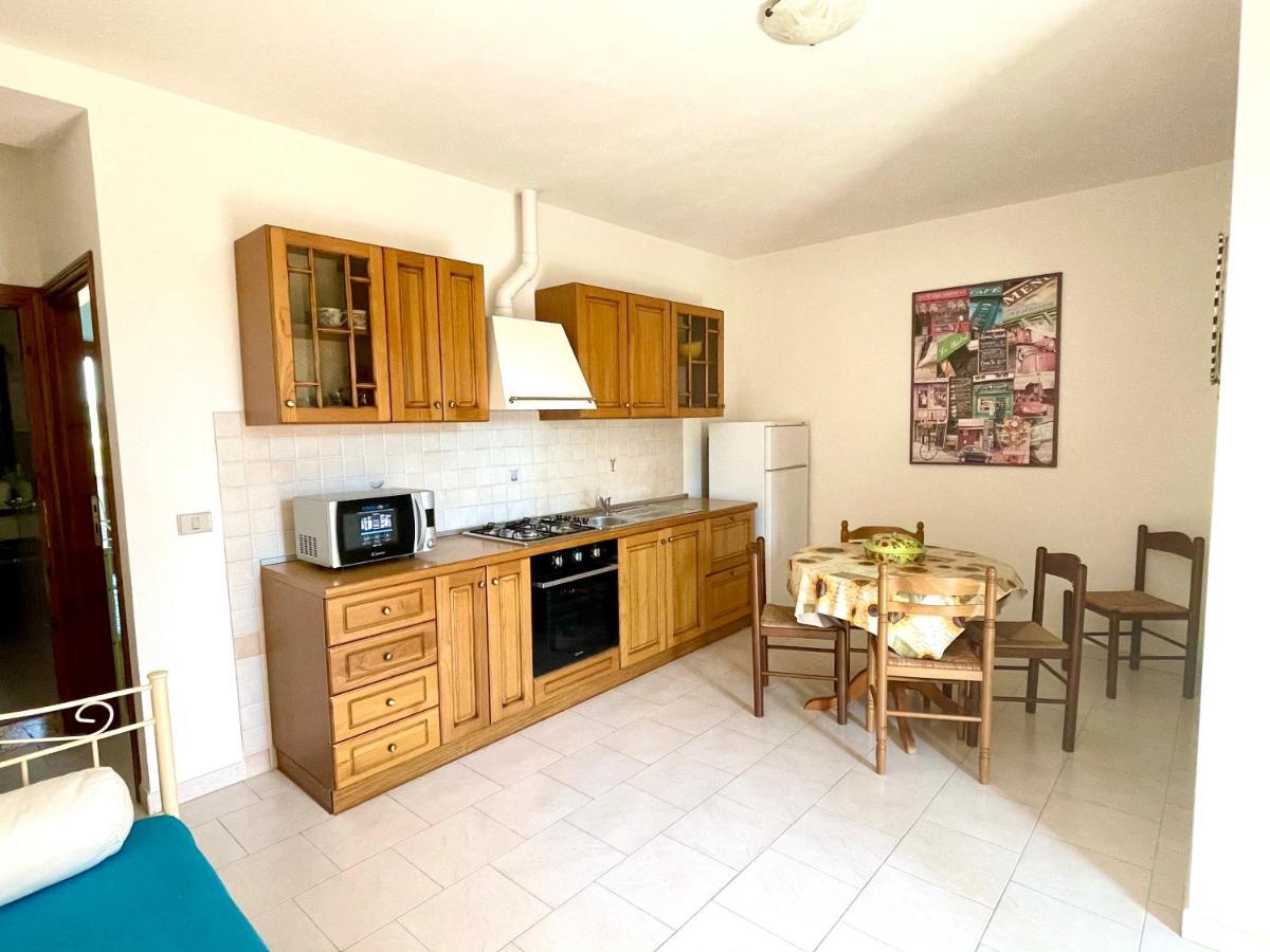 Apartment Luisa Tergu Εξωτερικό φωτογραφία