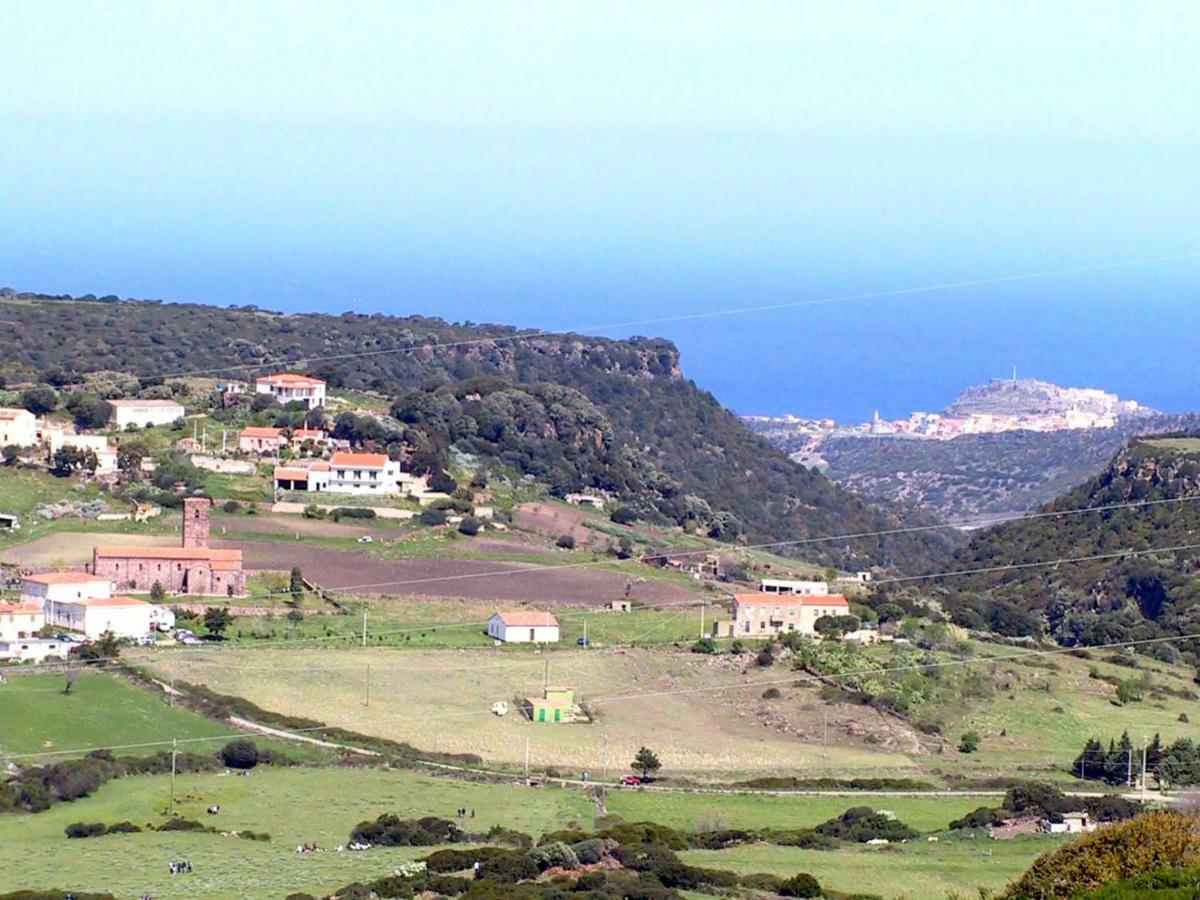 Apartment Luisa Tergu Εξωτερικό φωτογραφία